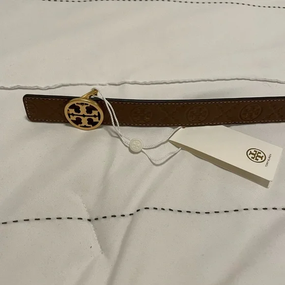 NWT- TORY BURCH- Women's T Monogram Leather Belt - Picture 5 of 6